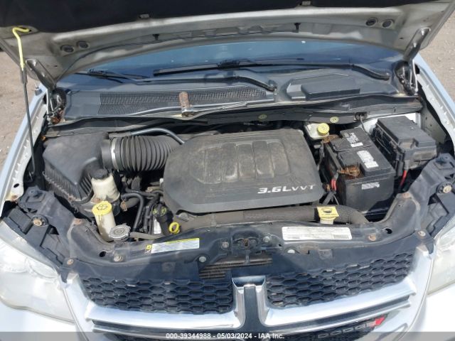 Photo 9 VIN: 2C4RDGCGXCR242480 - DODGE GRAND CARAVAN 