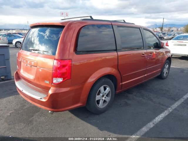 Photo 3 VIN: 2C4RDGCGXCR248120 - DODGE GRAND CARAVAN 