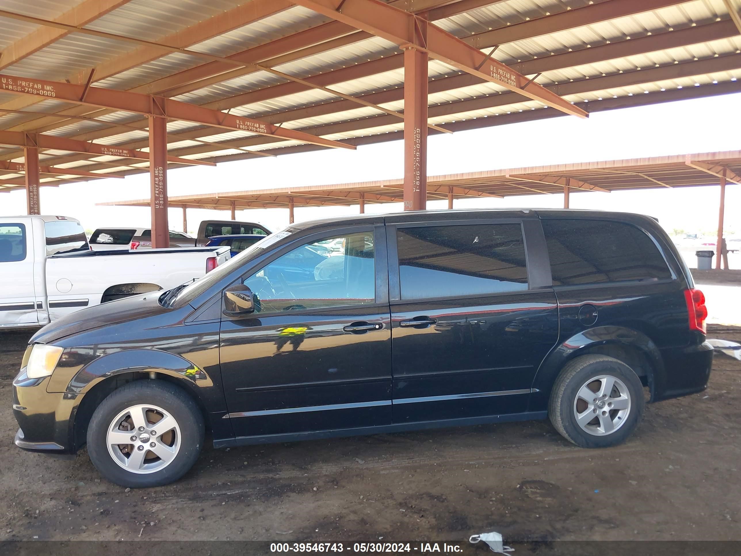 Photo 13 VIN: 2C4RDGCGXDR524202 - DODGE CARAVAN 