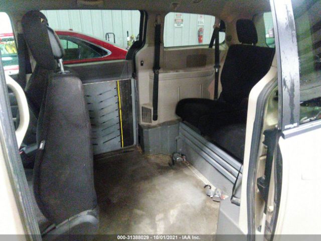 Photo 7 VIN: 2C4RDGCGXDR550587 - DODGE GRAND CARAVAN 