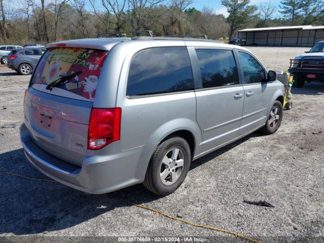 Photo 3 VIN: 2C4RDGCGXDR582696 - DODGE GRAND CARAVAN 