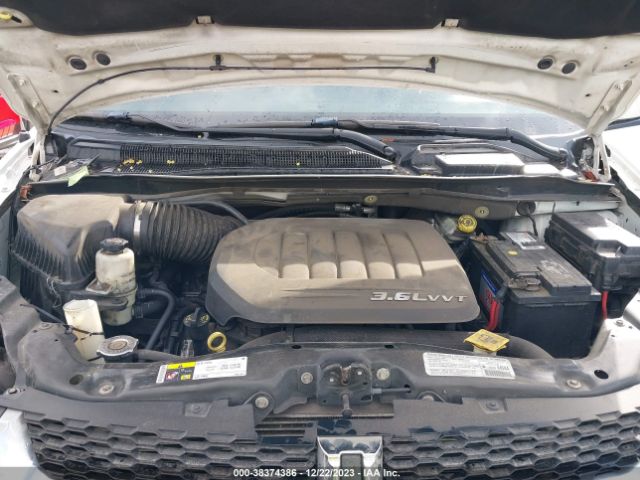 Photo 9 VIN: 2C4RDGCGXDR603238 - DODGE GRAND CARAVAN 