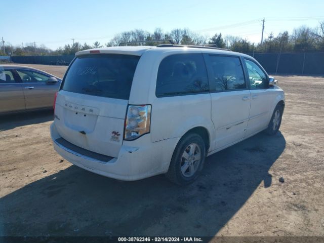 Photo 3 VIN: 2C4RDGCGXDR625675 - DODGE GRAND CARAVAN 