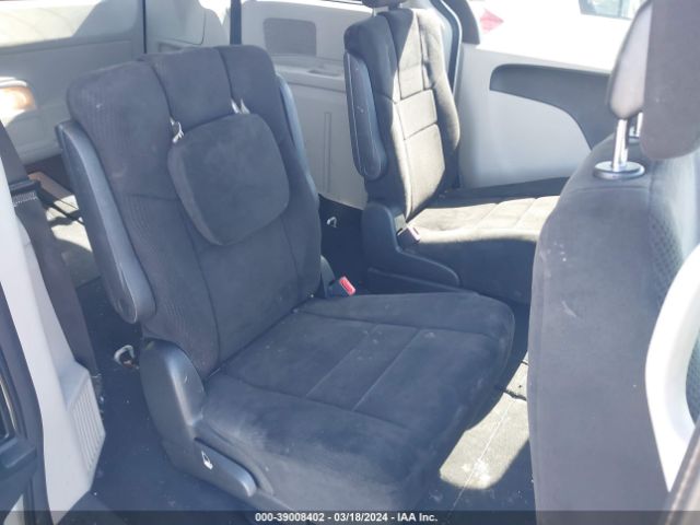 Photo 7 VIN: 2C4RDGCGXDR635946 - DODGE GRAND CARAVAN 