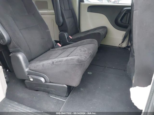 Photo 7 VIN: 2C4RDGCGXDR636806 - DODGE GRAND CARAVAN 