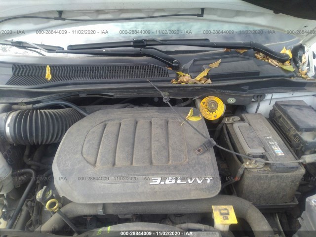 Photo 9 VIN: 2C4RDGCGXER120236 - DODGE GRAND CARAVAN 