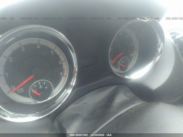 Photo 6 VIN: 2C4RDGCGXER122844 - DODGE GRAND CARAVAN 