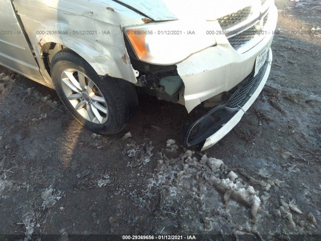 Photo 5 VIN: 2C4RDGCGXER213662 - DODGE GRAND CARAVAN 