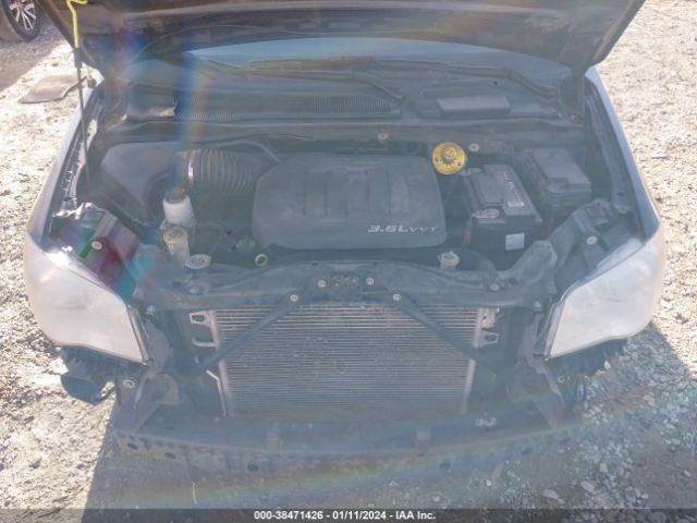 Photo 9 VIN: 2C4RDGCGXER252784 - DODGE GRAND CARAVAN 