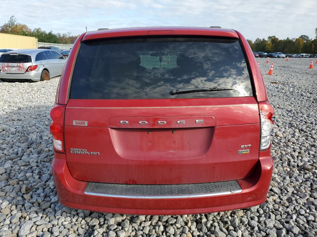 Photo 5 VIN: 2C4RDGCGXER347510 - DODGE CARAVAN 