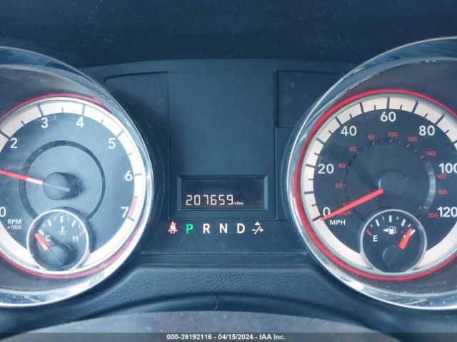 Photo 6 VIN: 2C4RDGCGXGR211168 - DODGE GRAND CARAVAN 