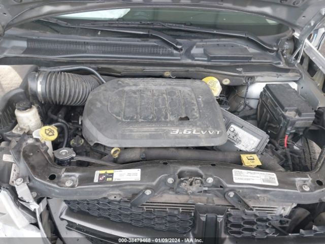 Photo 9 VIN: 2C4RDGCGXGR257776 - DODGE GRAND CARAVAN 