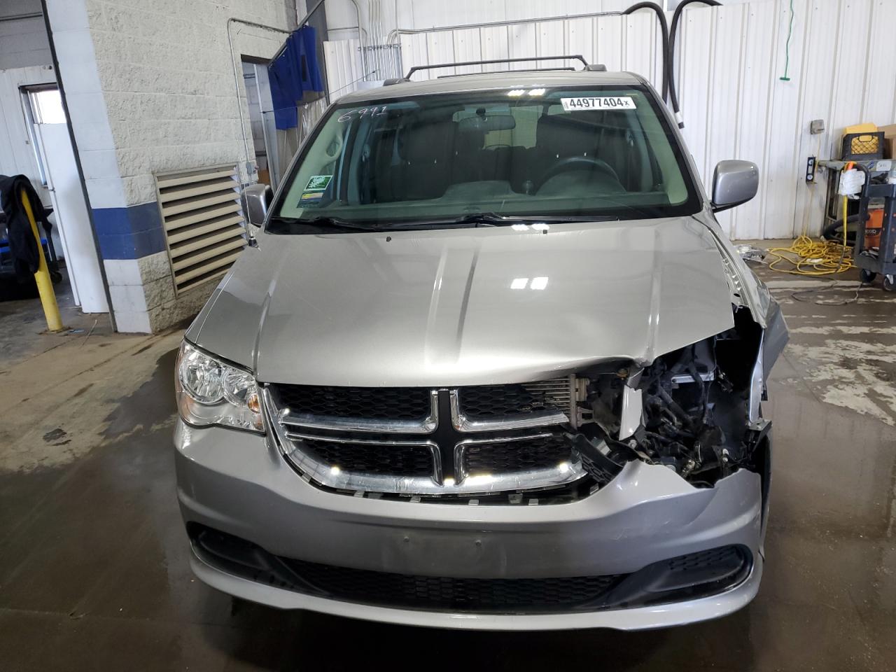 Photo 4 VIN: 2C4RDGCGXGR319029 - DODGE CARAVAN 