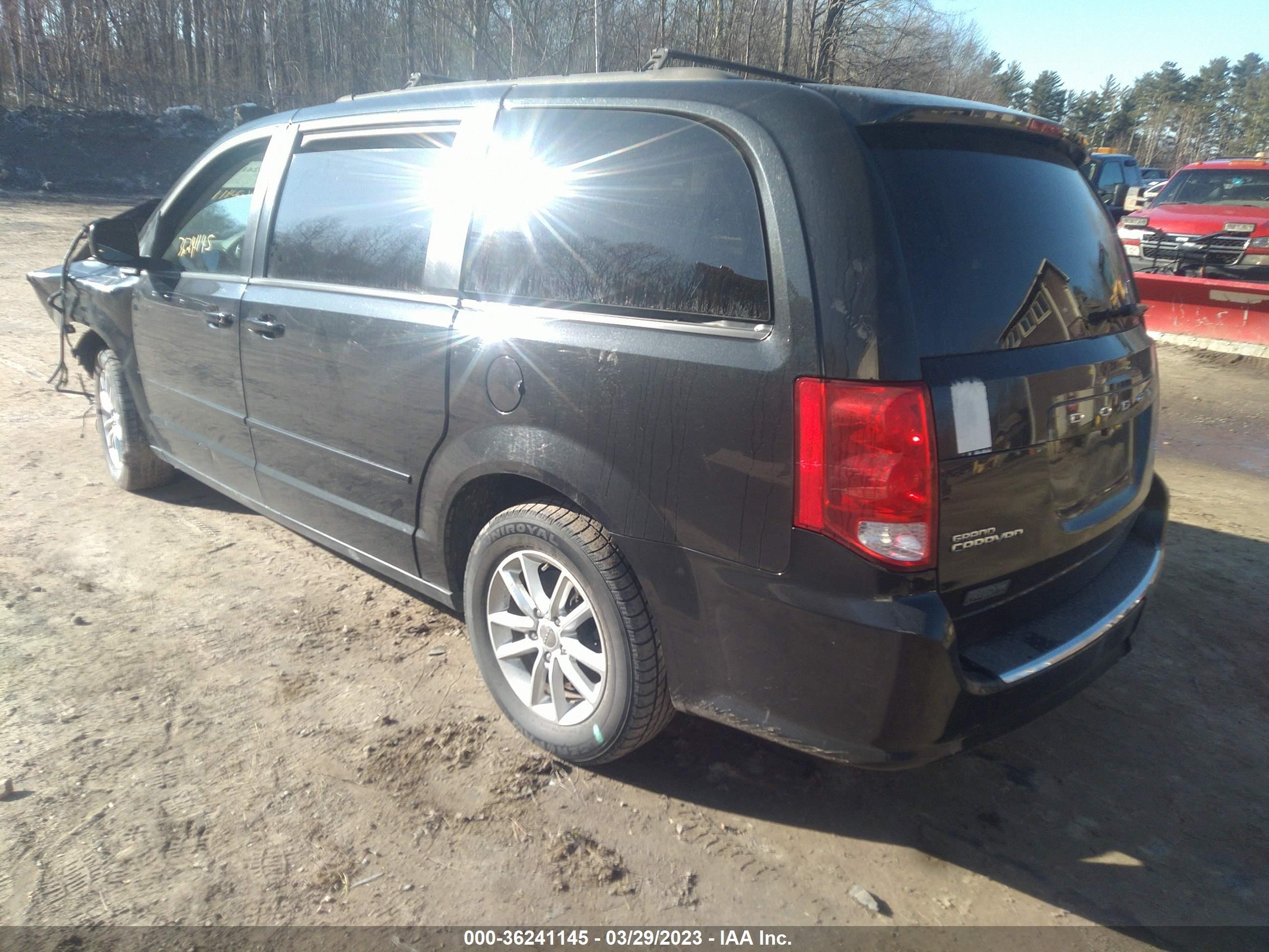 Photo 2 VIN: 2C4RDGCGXGR344514 - DODGE CARAVAN 