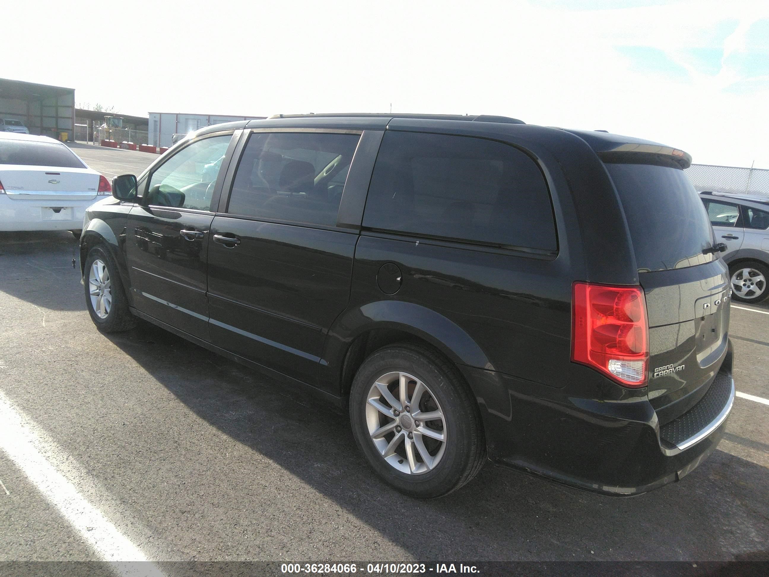 Photo 2 VIN: 2C4RDGCGXGR361653 - DODGE CARAVAN 