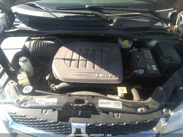 Photo 9 VIN: 2C4RDGCGXHR625536 - DODGE GRAND CARAVAN 