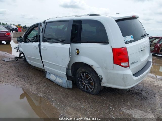 Photo 2 VIN: 2C4RDGCGXHR677572 - DODGE GRAND CARAVAN 