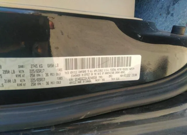 Photo 8 VIN: 2C4RDGCGXJR240550 - DODGE GRAND CARAVAN 