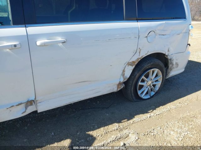 Photo 5 VIN: 2C4RDGCGXJR297198 - DODGE GRAND CARAVAN 