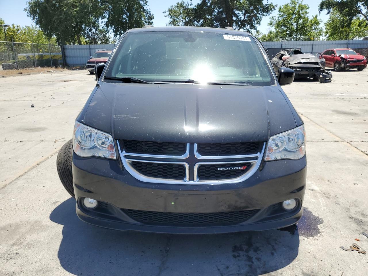 Photo 4 VIN: 2C4RDGCGXJR298559 - DODGE CARAVAN 