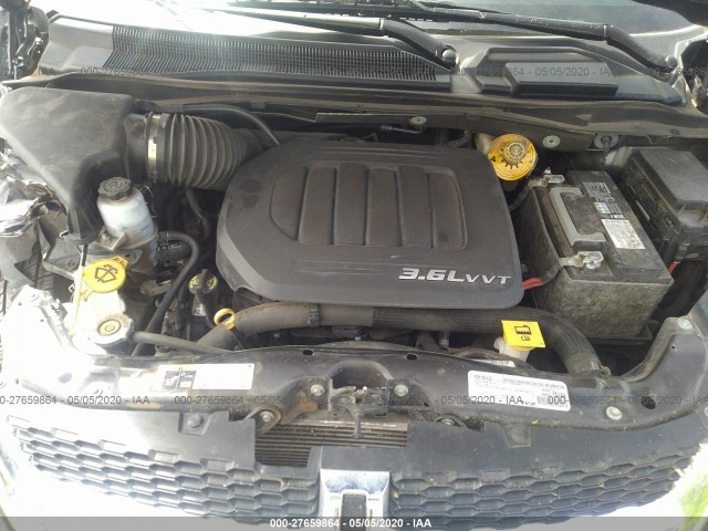 Photo 9 VIN: 2C4RDGCGXJR328059 - DODGE GRAND CARAVAN 