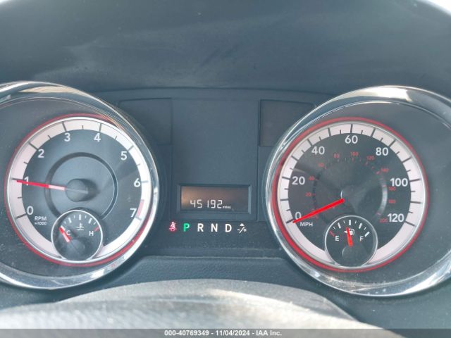 Photo 6 VIN: 2C4RDGCGXJR360817 - DODGE GRAND CARAVAN 