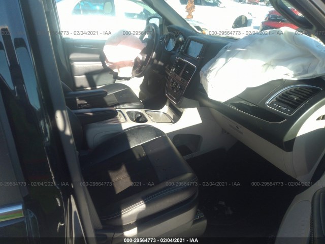 Photo 4 VIN: 2C4RDGCGXKR546052 - DODGE GRAND CARAVAN 