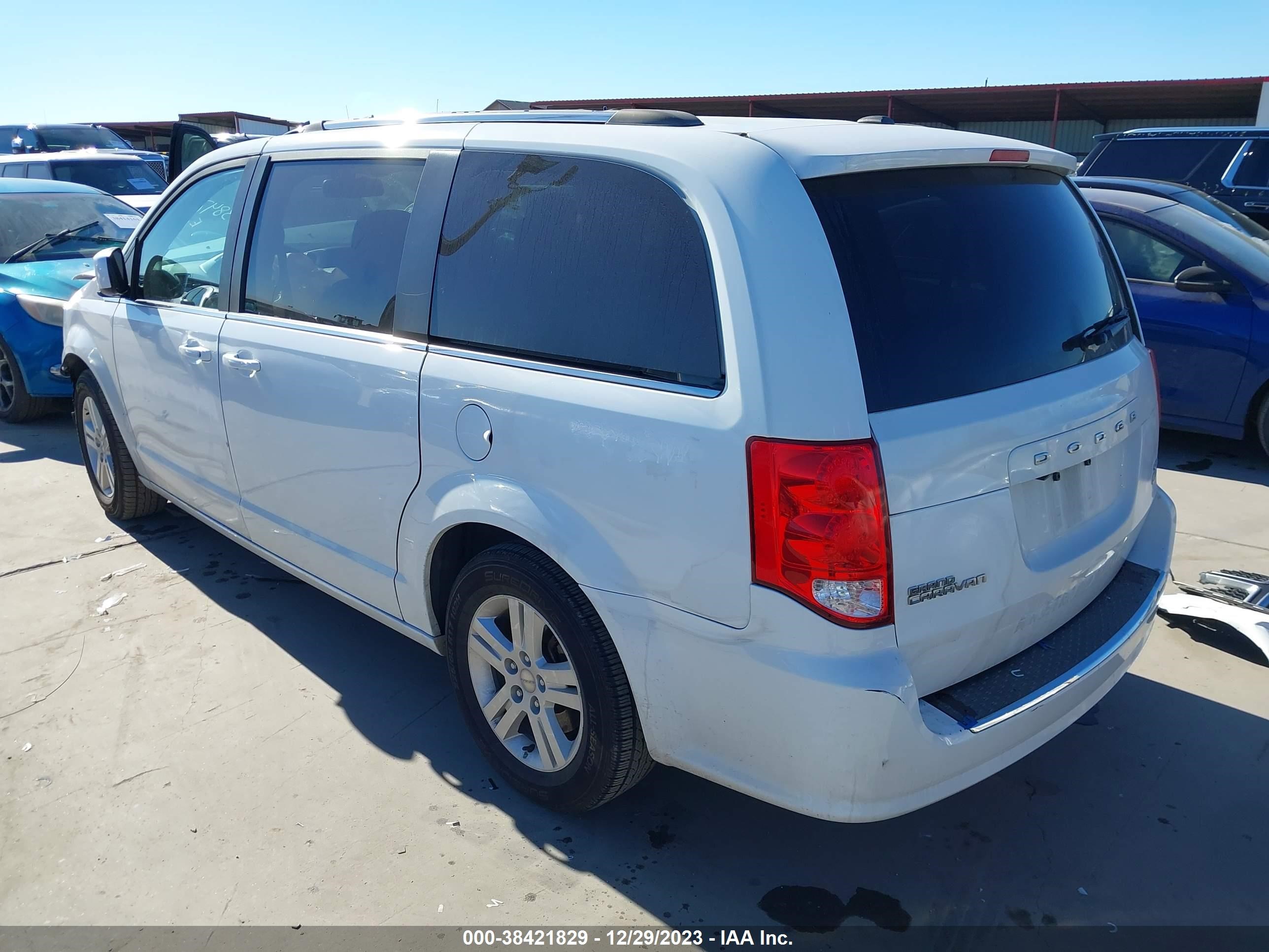 Photo 2 VIN: 2C4RDGCGXKR772205 - DODGE CARAVAN 