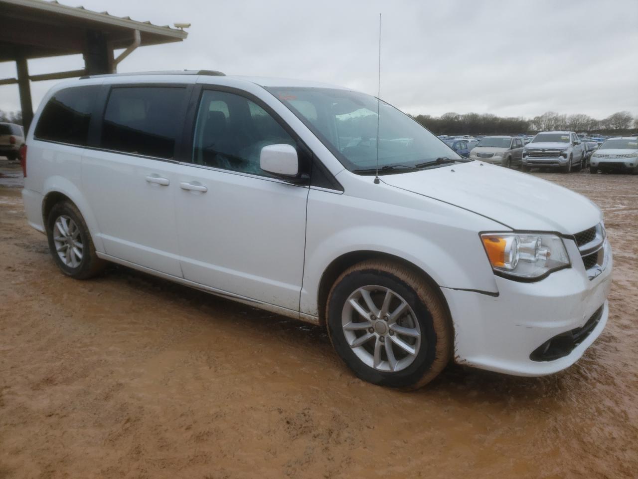 Photo 3 VIN: 2C4RDGCGXKR797895 - DODGE CARAVAN 