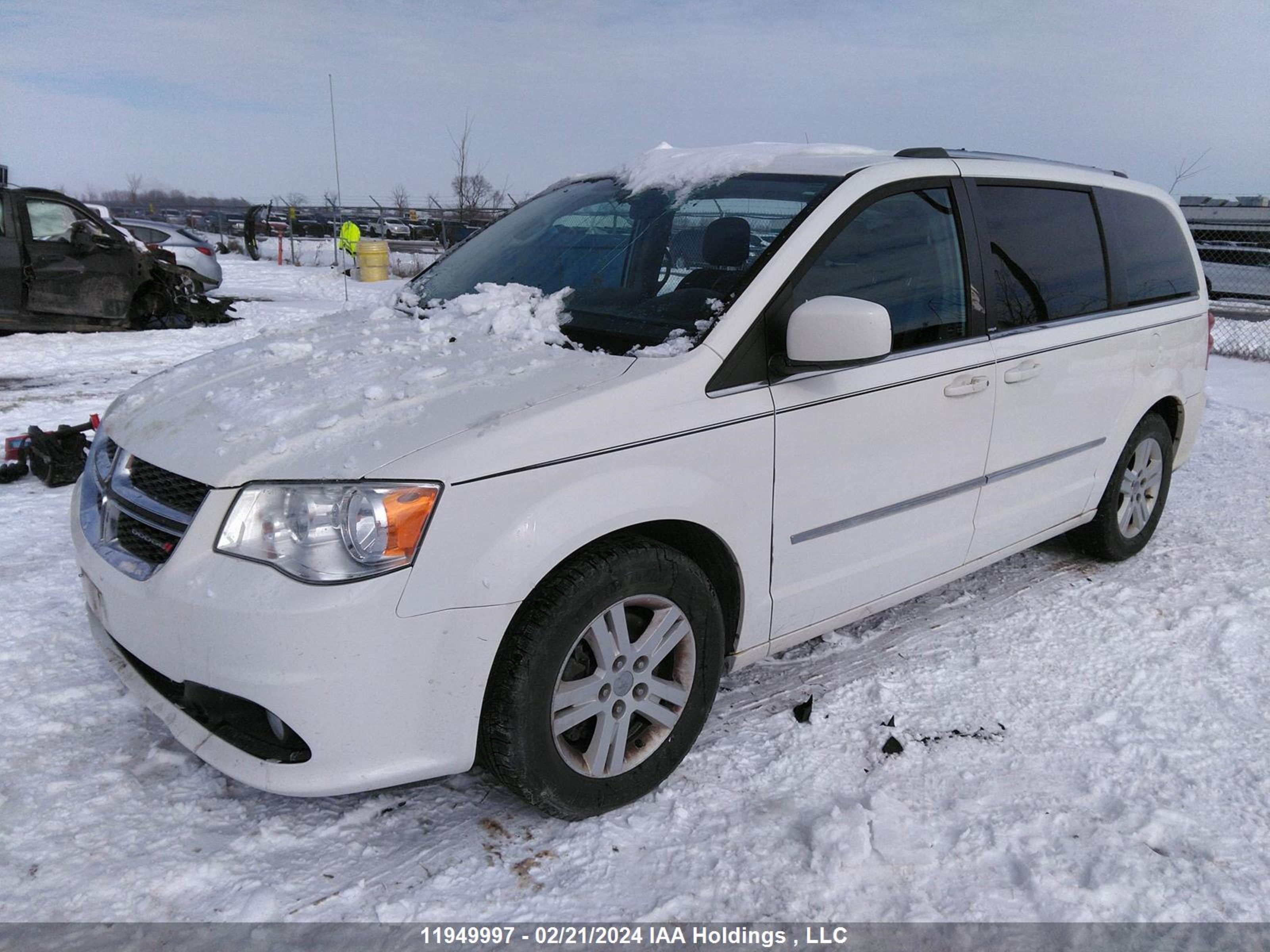 Photo 1 VIN: 2C4RDGDG0DR781934 - DODGE CARAVAN 