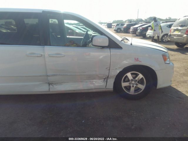 Photo 5 VIN: 2C4RDGDG1CR108505 - DODGE GRAND CARAVAN 