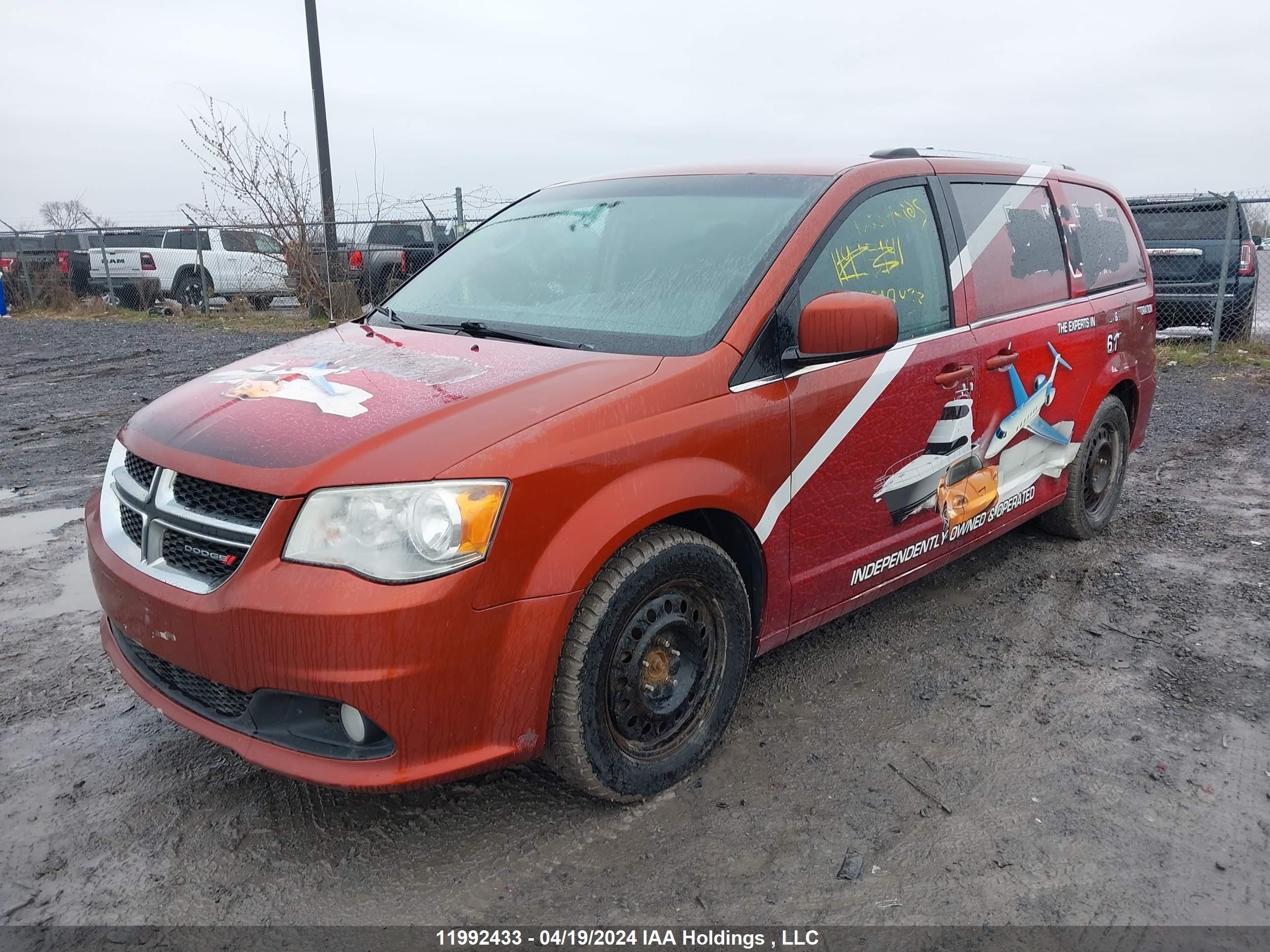 Photo 1 VIN: 2C4RDGDG1CR239157 - DODGE CARAVAN 