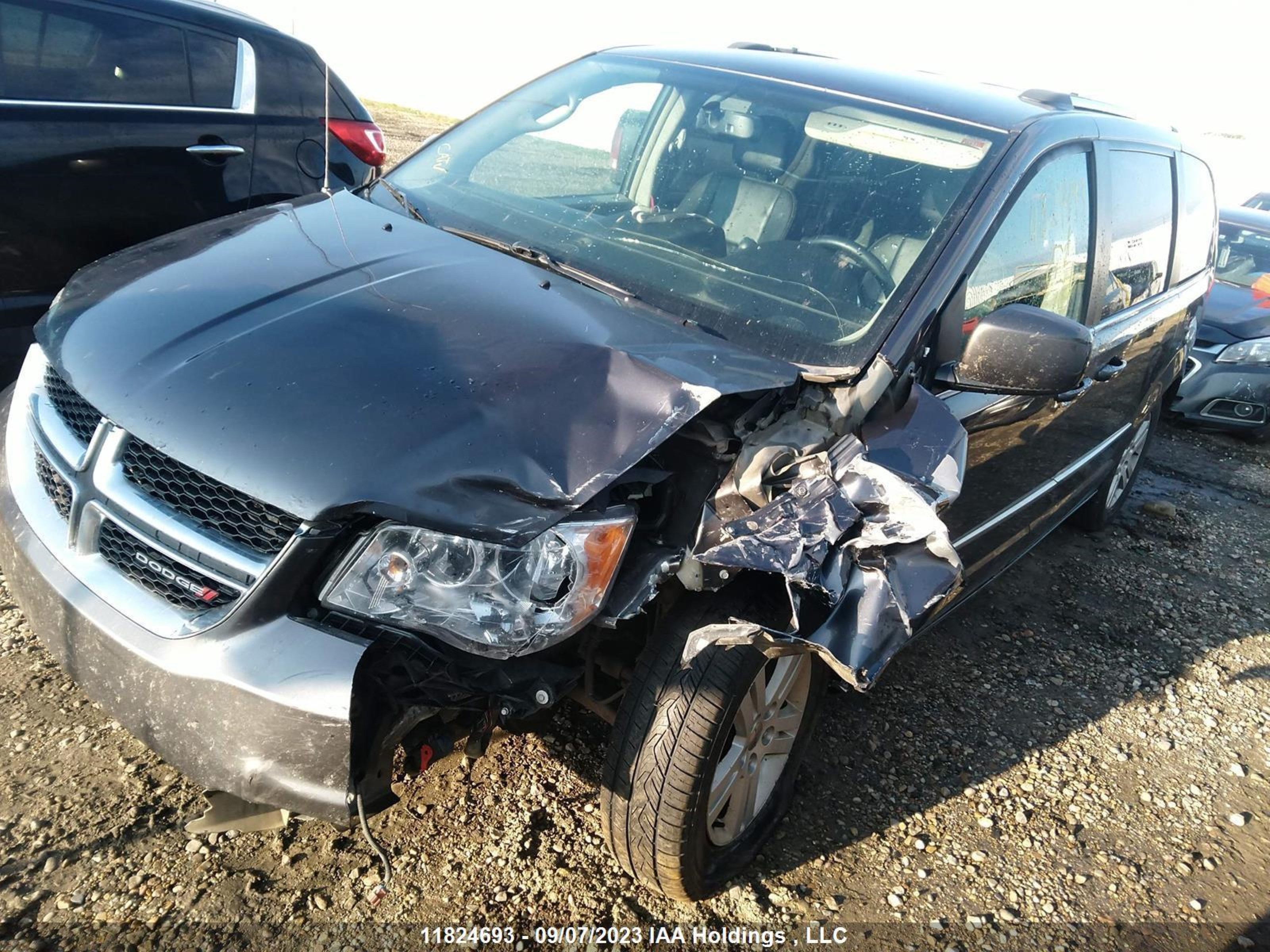 Photo 1 VIN: 2C4RDGDG1HR754943 - DODGE GRAND CARA 