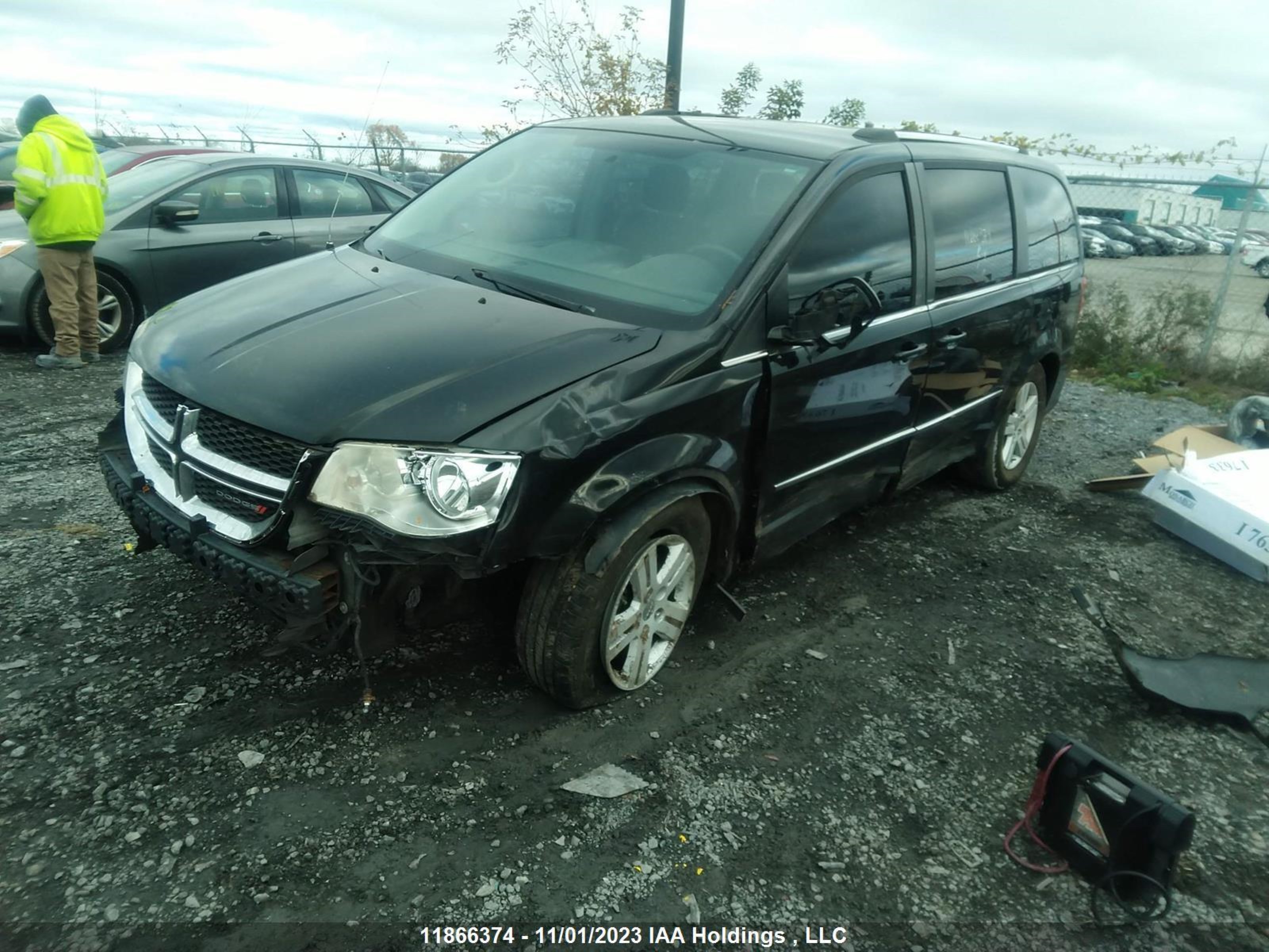 Photo 1 VIN: 2C4RDGDG3DR599564 - DODGE CARAVAN 