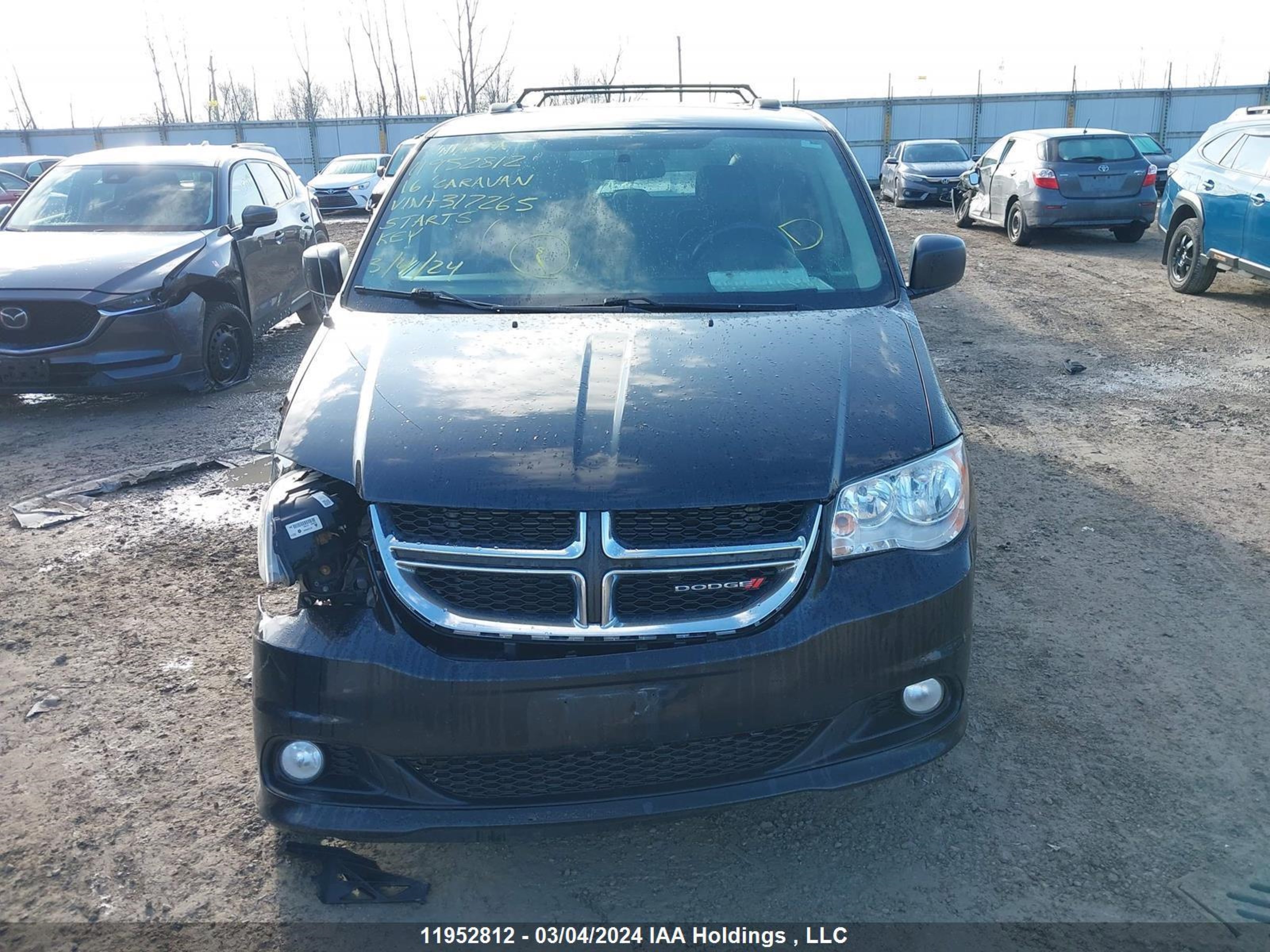 Photo 11 VIN: 2C4RDGDG3GR317265 - DODGE CARAVAN 