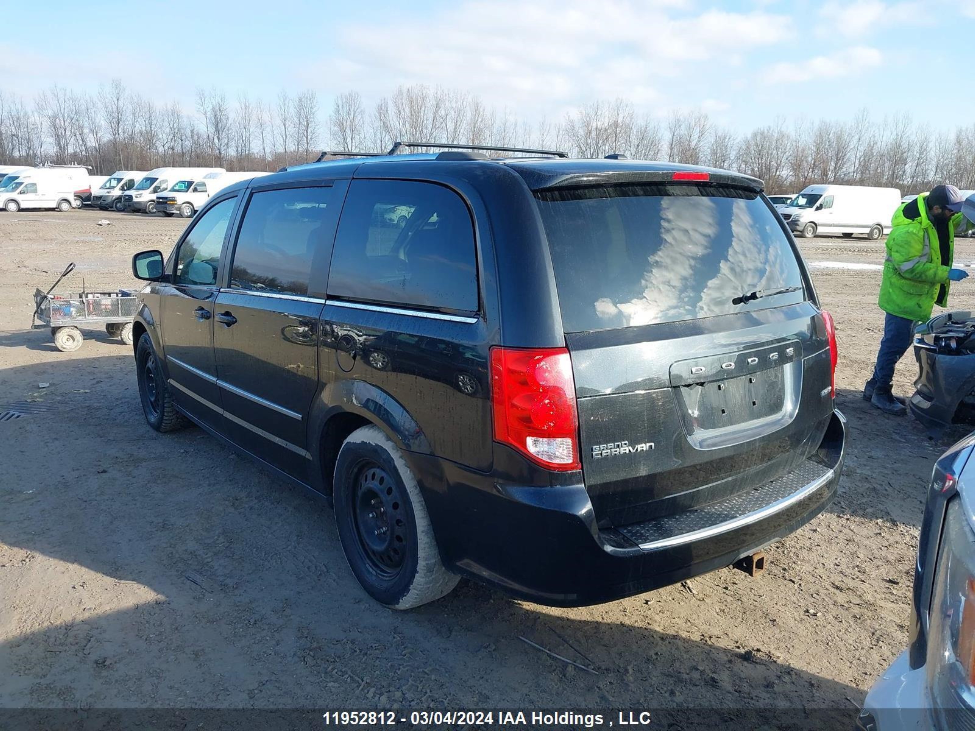 Photo 2 VIN: 2C4RDGDG3GR317265 - DODGE CARAVAN 