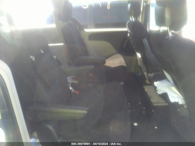 Photo 7 VIN: 2C4RDGDG4DR715709 - DODGE CARAVAN 