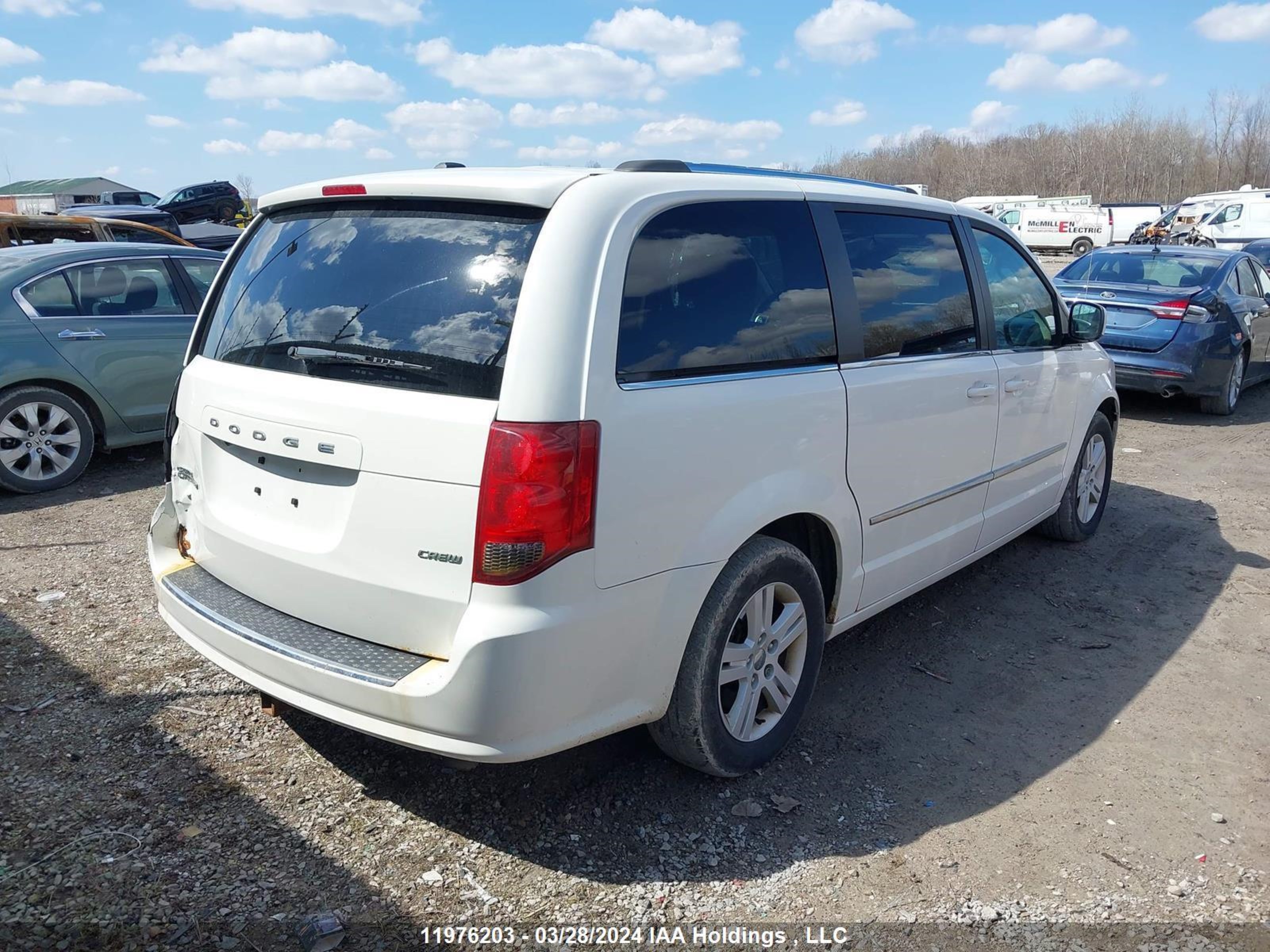 Photo 3 VIN: 2C4RDGDG5DR729263 - DODGE CARAVAN 