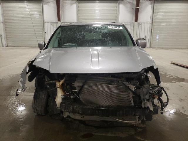 Photo 4 VIN: 2C4RDGDG5DR815088 - DODGE GRAND CARA 