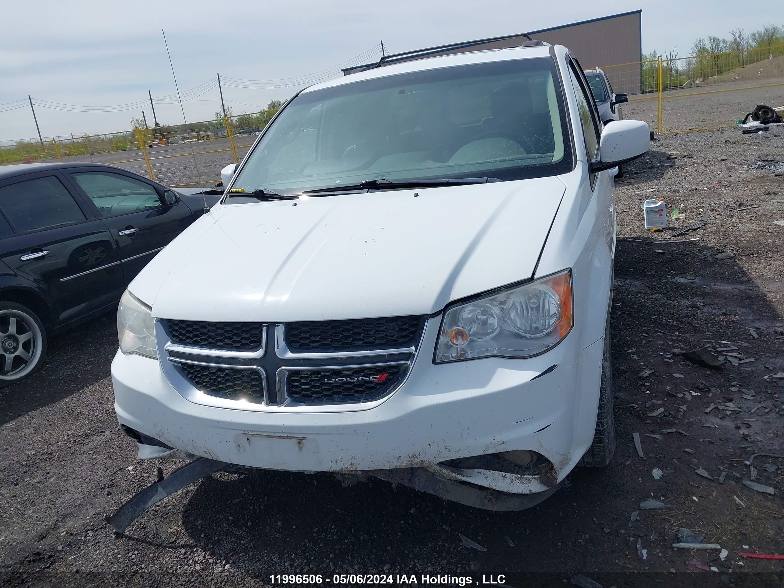 Photo 11 VIN: 2C4RDGDG5ER344142 - DODGE CARAVAN 