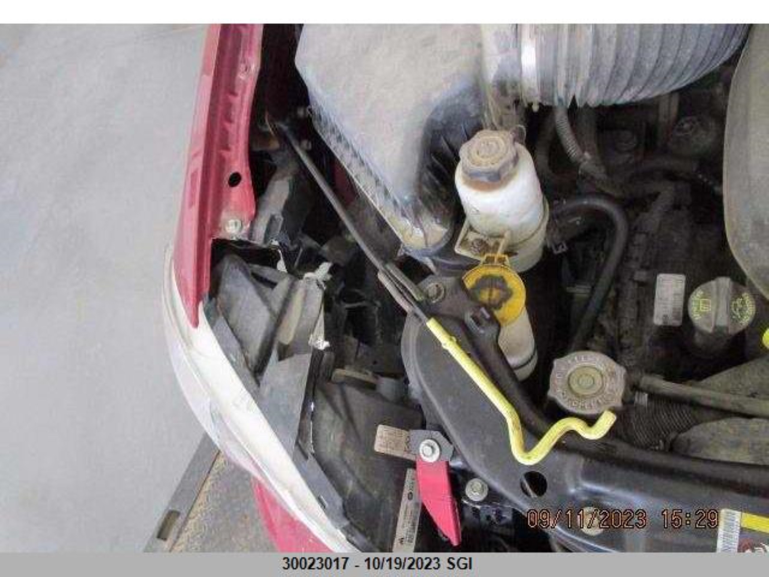 Photo 13 VIN: 2C4RDGDG5GR223646 - DODGE CARAVAN 