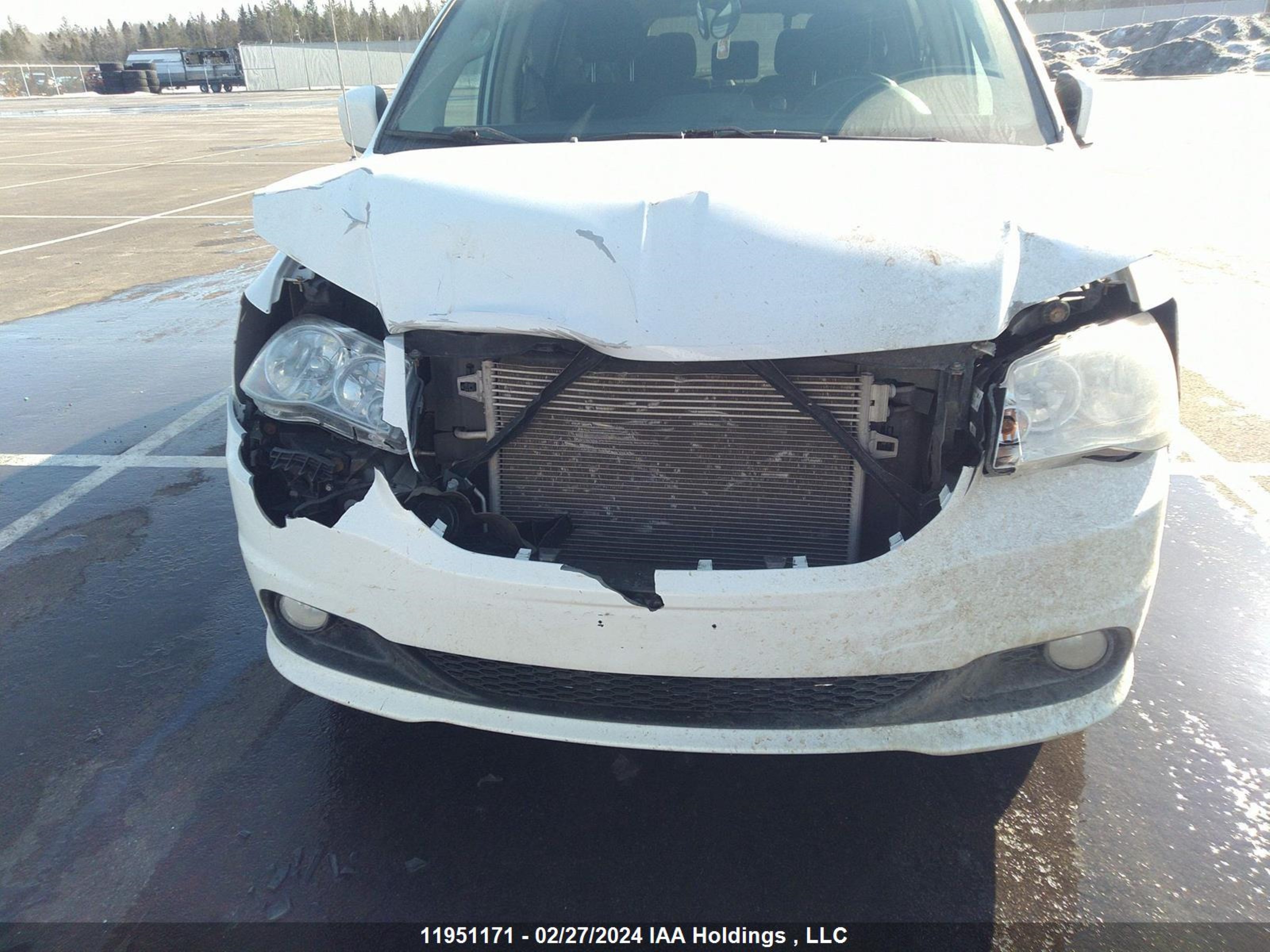 Photo 5 VIN: 2C4RDGDG5GR377385 - DODGE CARAVAN 