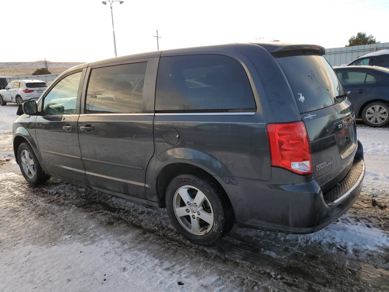 Photo 1 VIN: 2C4RDGDG6CR110895 - DODGE CARAVAN 