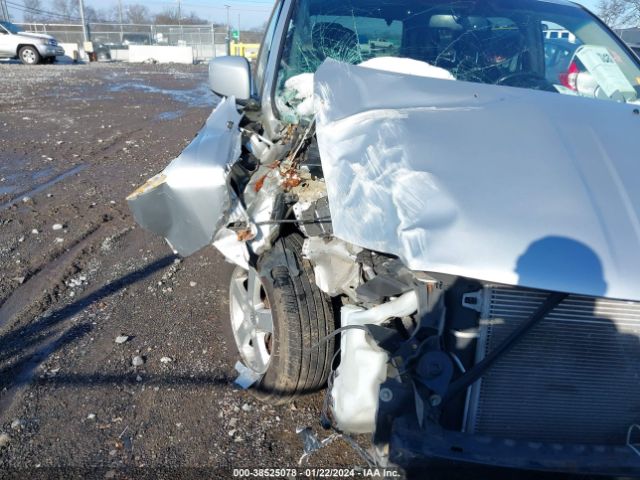 Photo 5 VIN: 2C4RDGDG7CR128807 - DODGE GRAND CARAVAN 