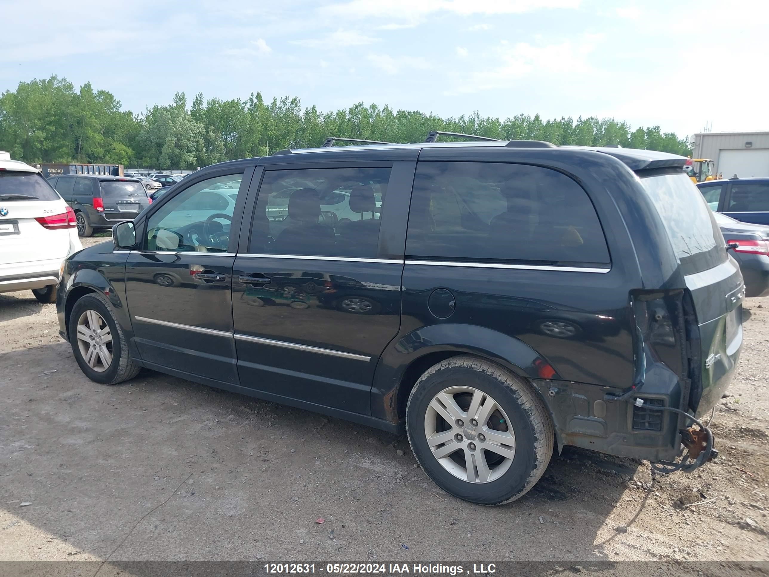 Photo 13 VIN: 2C4RDGDG9CR397732 - DODGE CARAVAN 