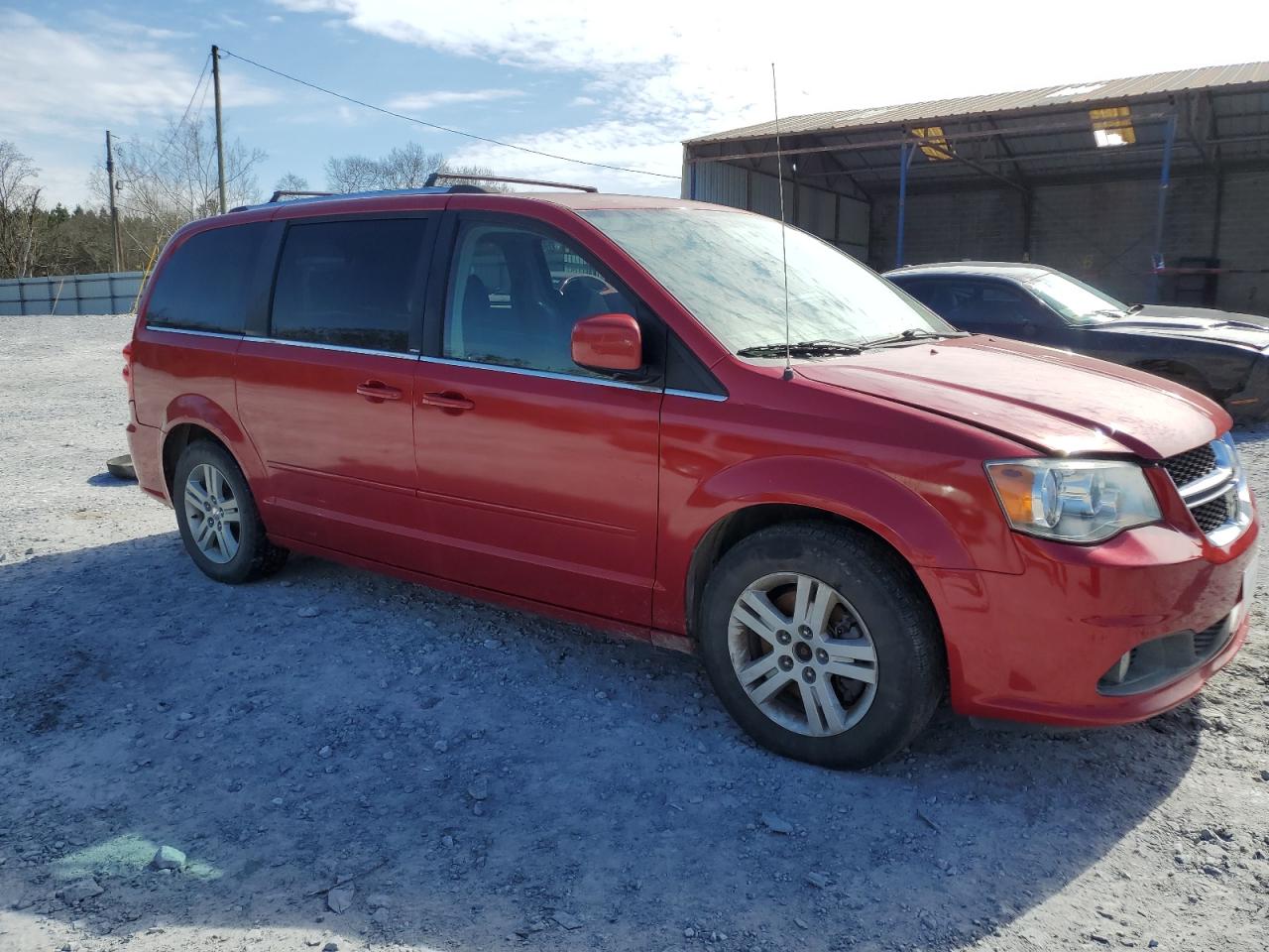 Photo 3 VIN: 2C4RDGDG9DR653000 - DODGE CARAVAN 