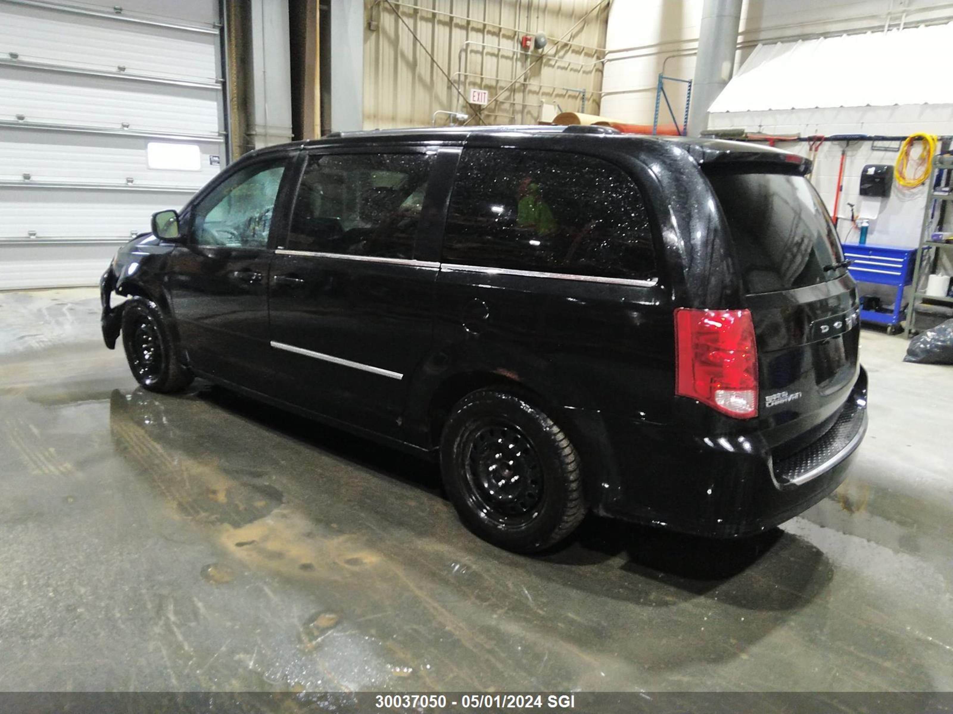 Photo 2 VIN: 2C4RDGDG9DR783438 - DODGE CARAVAN 