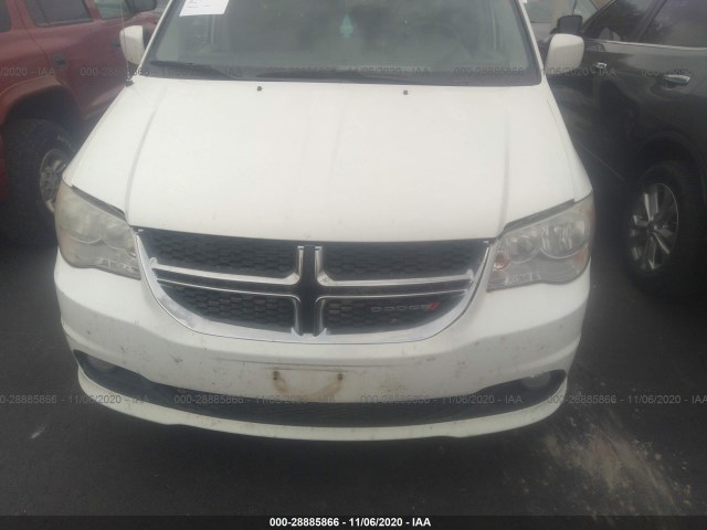 Photo 5 VIN: 2C4RDGDGXCR107658 - DODGE GRAND CARAVAN 