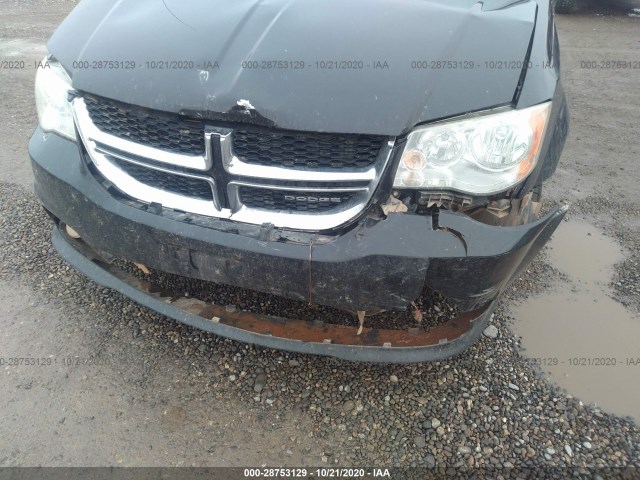 Photo 5 VIN: 2C4RDGDGXCR113590 - DODGE GRAND CARAVAN 