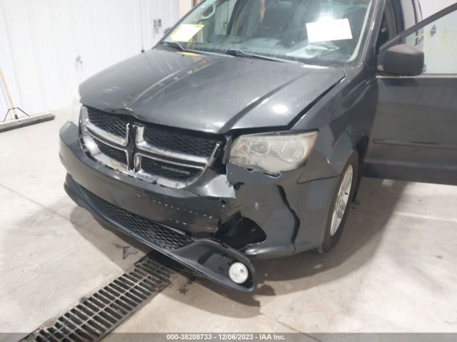 Photo 5 VIN: 2C4RDGDGXCR131944 - DODGE GRAND CARAVAN 